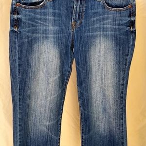 Lucky Brand Cropped Womens Jeans size 14/32 - used in great condition. No flaws!
